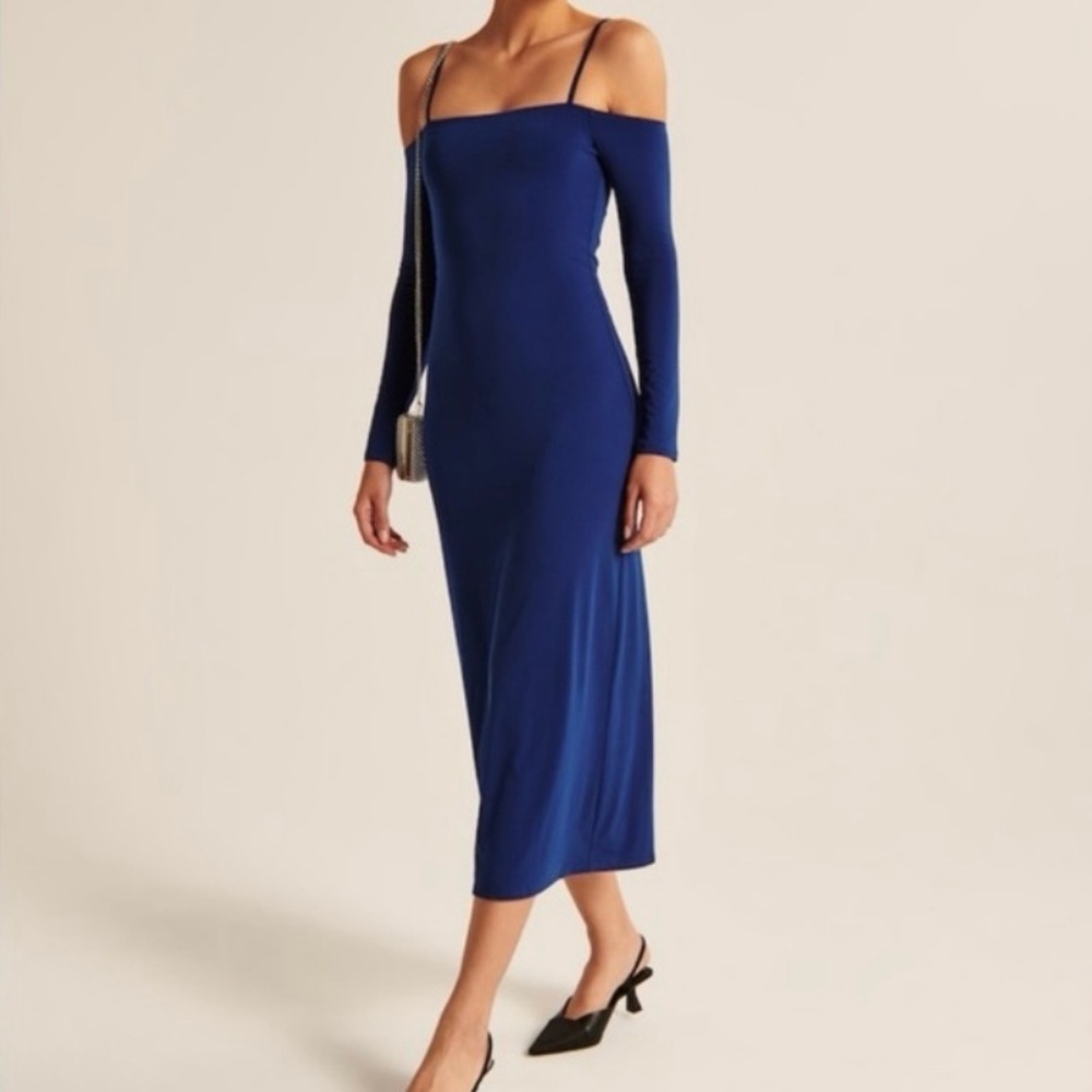 Abercrombie & Fitch Off the Shoulder Long Sleeve Midi Dress